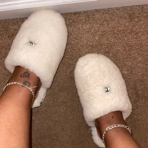 Chanel White Wool Slippers